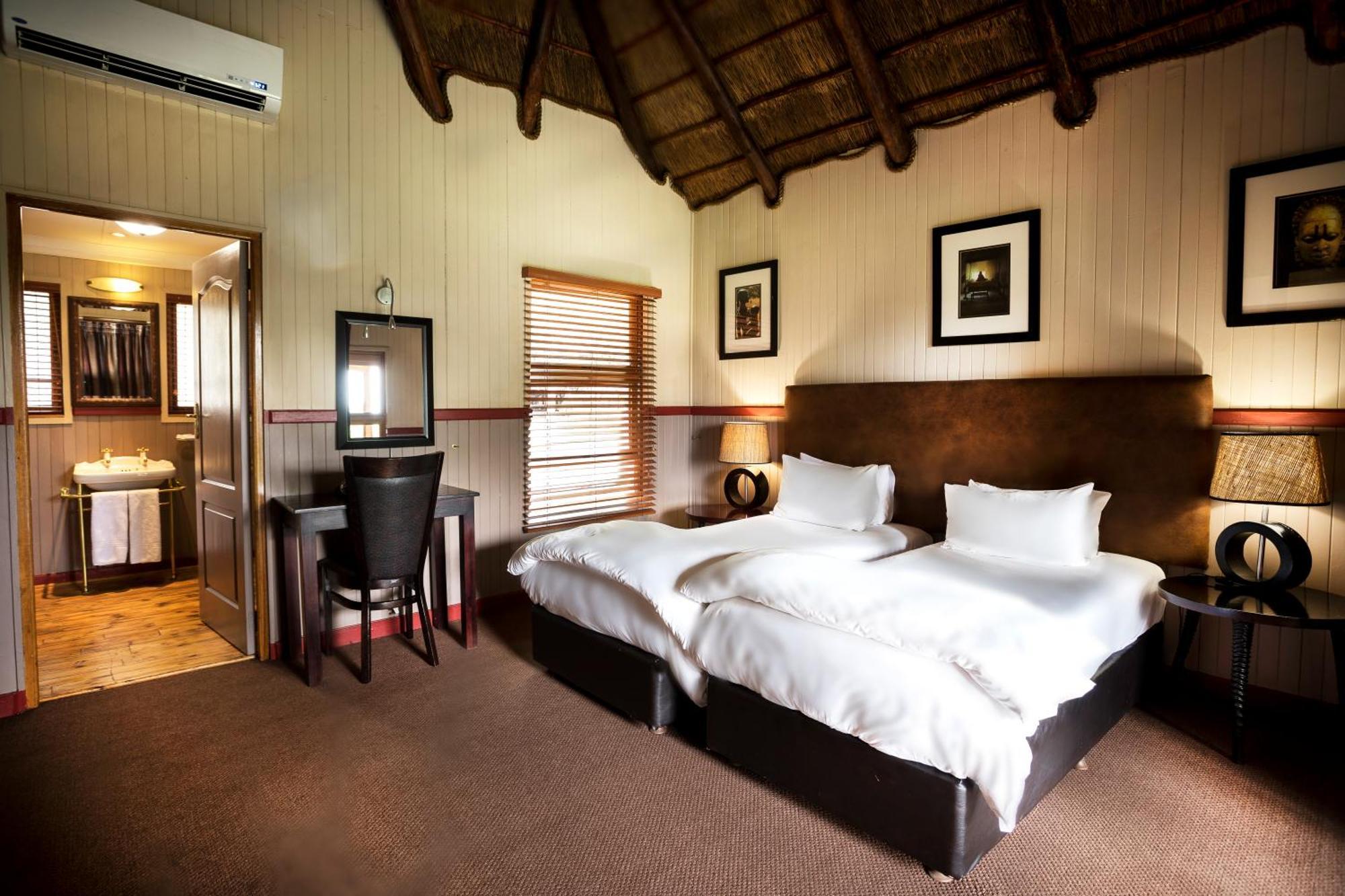 Emerald Resort & Casino Vanderbijlpark Bagian luar foto